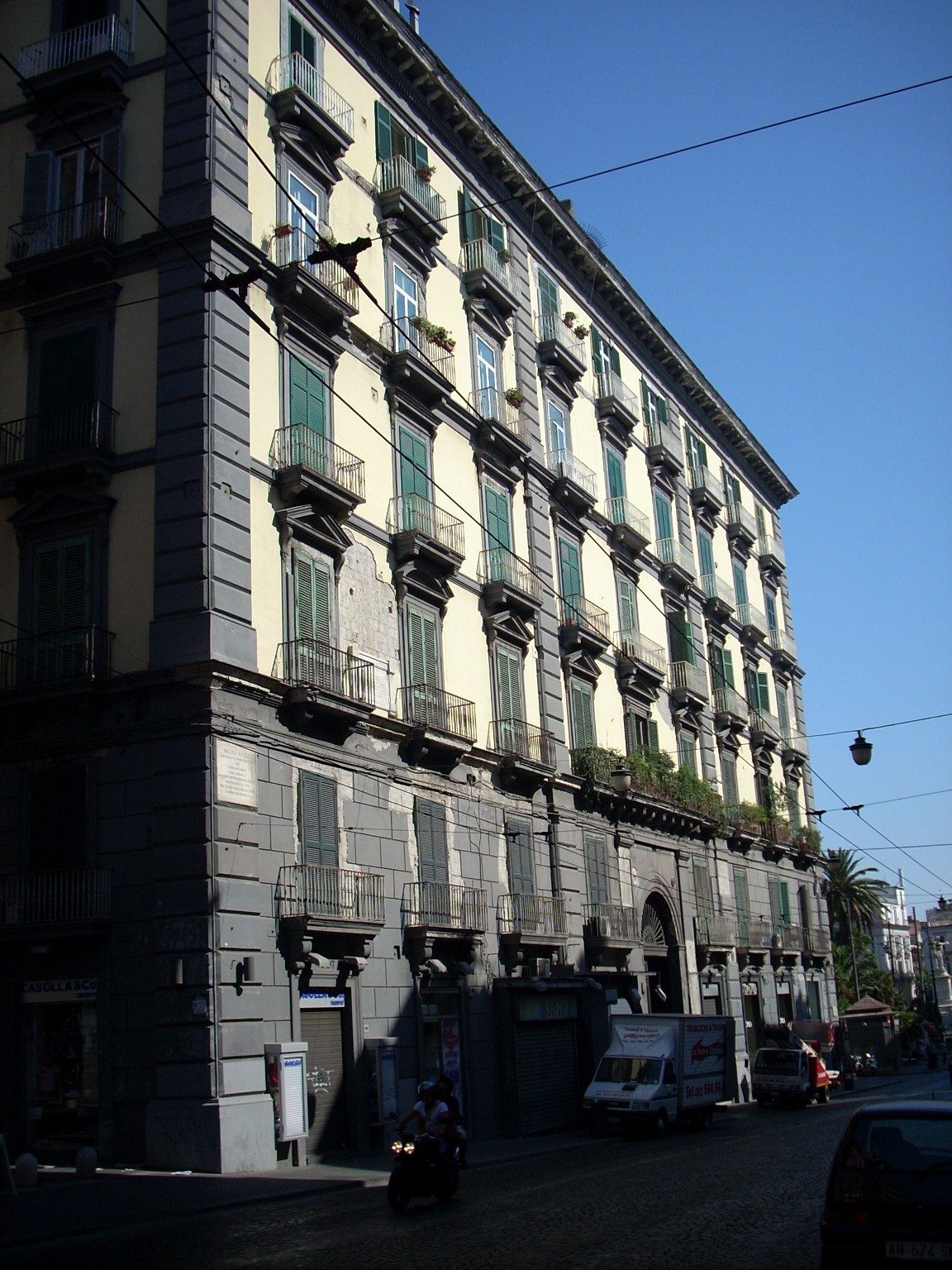 Luigi Amabile's home, Naples - 01.JPG